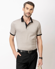 Jacquard Polo in Subtle Gold